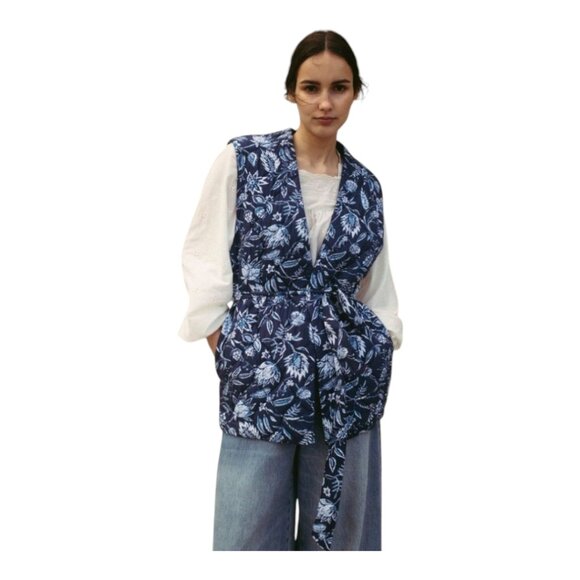 NWT Sonmer Quilted Floral Print Belted Long Vest Cottagecore Women's Small - Picture 1 of 12